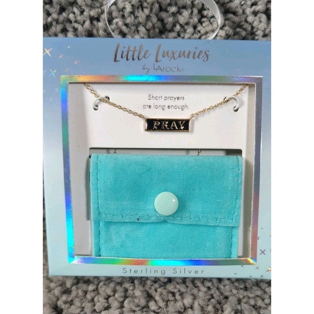 La Rocks Pray Necklace